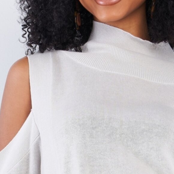 Cold Shoulder Knit Top - Light Gray - Picture 5 of 5